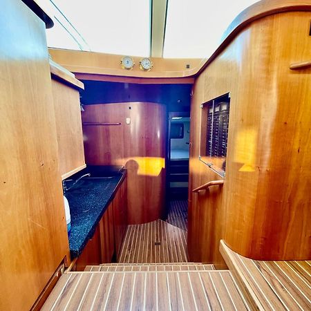 Yacht Deauville Dış mekan fotoğraf